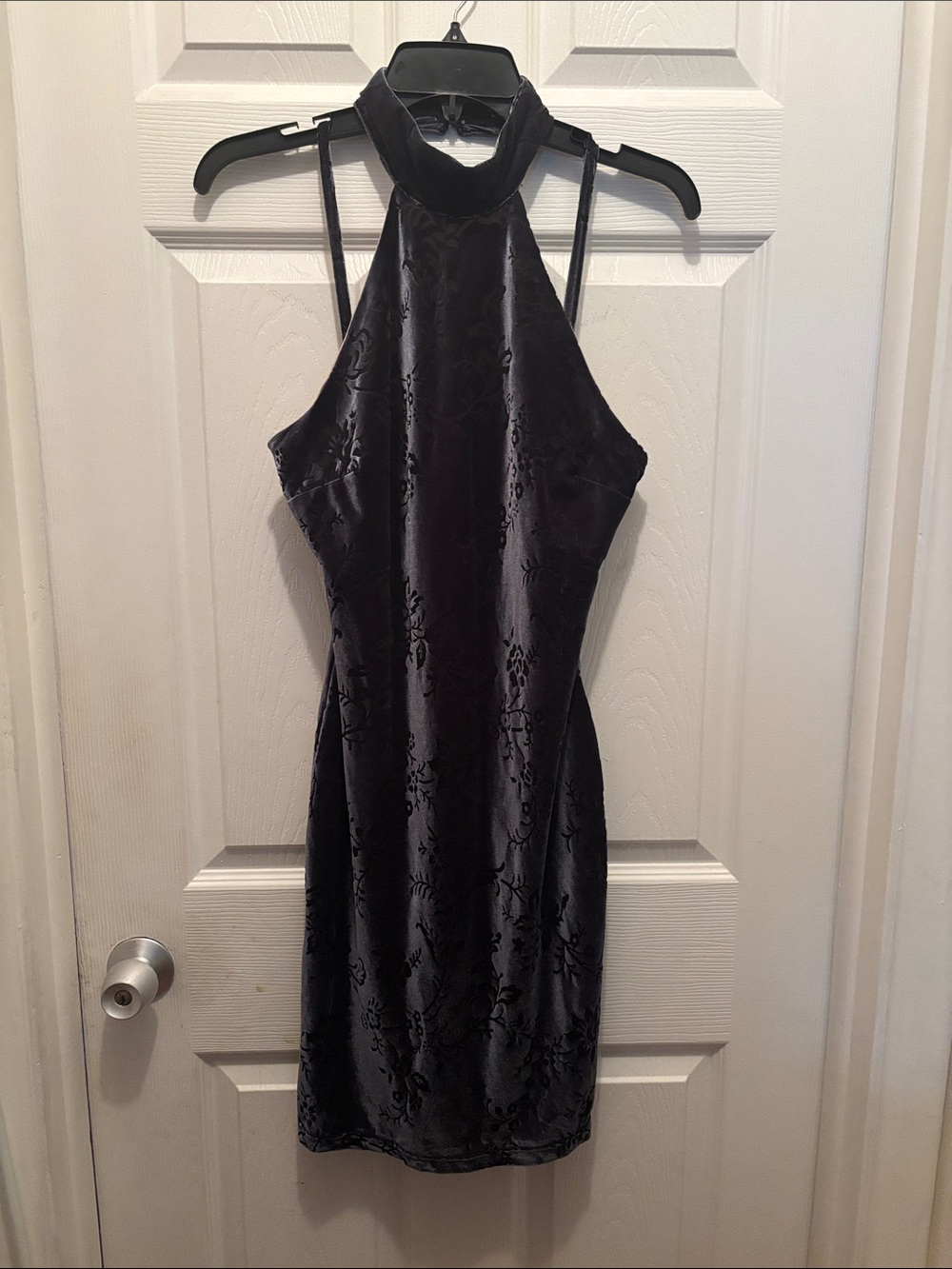 Source Unknown Black Velvet Halter Bodycon Mini Dress
